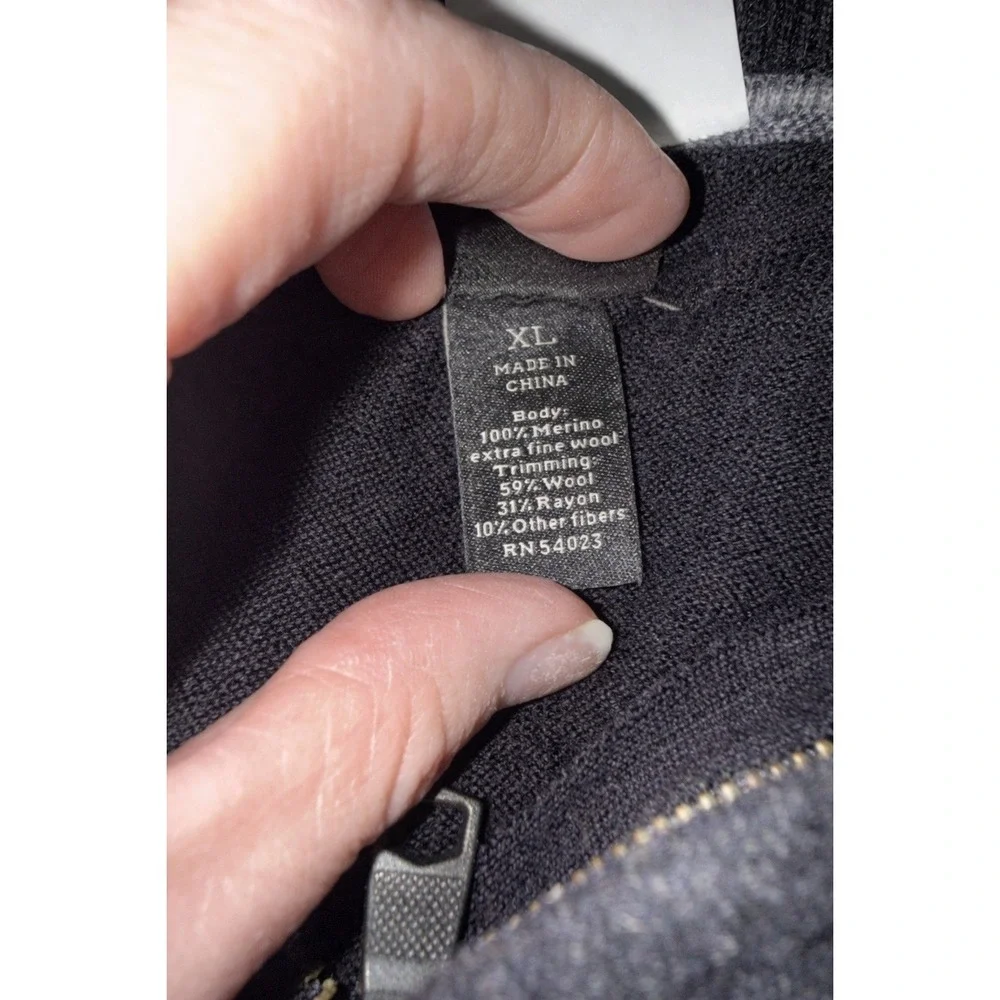Banana Republic Sweater Mens XL Black Merino Wool Quarter Zip‎ Mock Neck HOLE